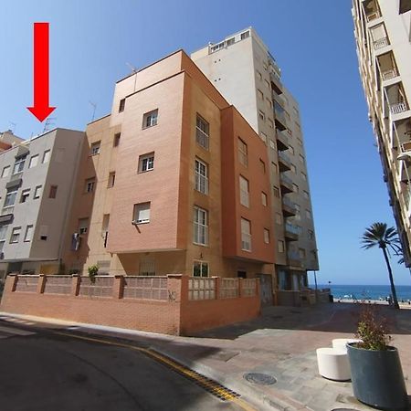 Estupendo Piso Renovado A 30 Metros De La Playa Apartamento Almería Exterior foto