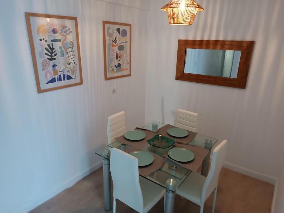 Estupendo Piso Renovado A 30 Metros De La Playa Apartamento Almería Exterior foto